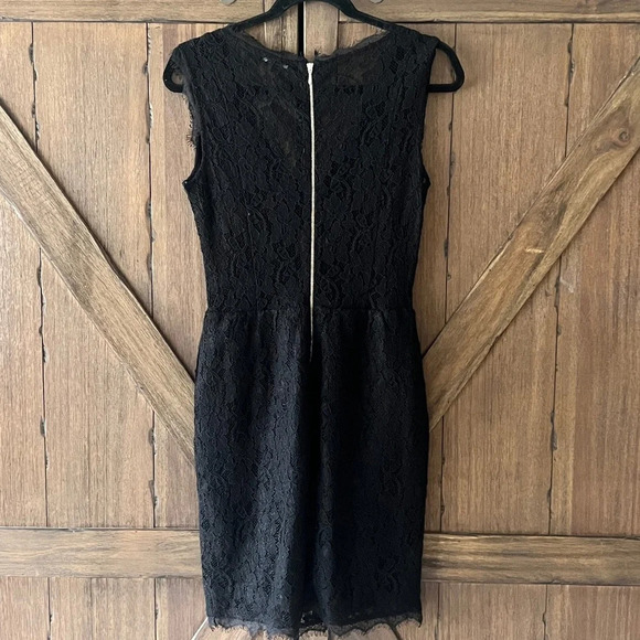 Babaton Aritzia Tobias Eyelash Lace V-Neck Dress Black Size 4 - Picture 4 of 9